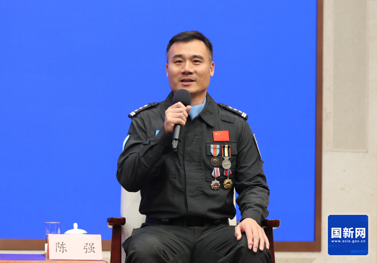 特巡警陈强：三次为国出征，维和期间24小时枪不离身