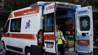 中國游客在意大利西西里島遭遇交通事故，1人遇難2人受傷