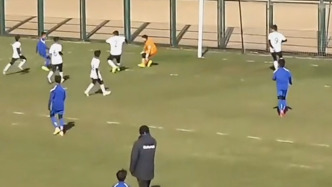 男童因伤退出孙继海青训，被索要18万元赔偿