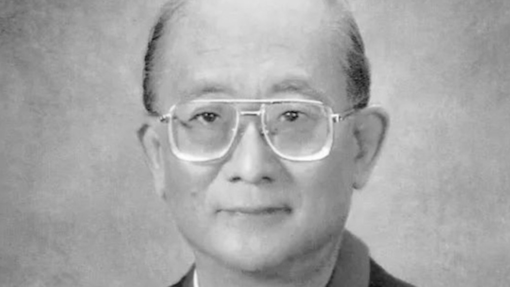 北大眼科中心首届主任曹安民去世