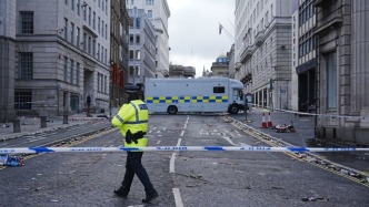 英國利物浦汽車沖撞球迷肇事者因涉嫌謀殺未遂和毒駕被捕