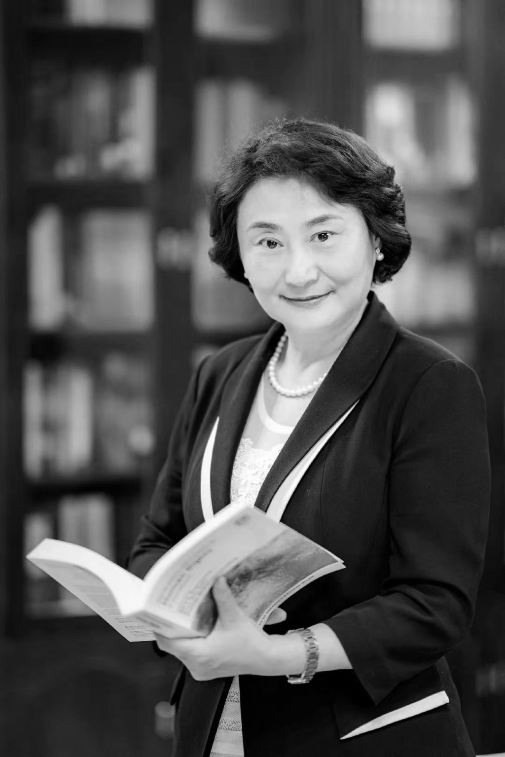 68岁著名法学家夏吟兰逝世