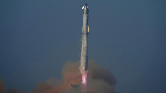 星艦“第9飛”：首次使用復(fù)用助推器，但仍然失去控制并解體