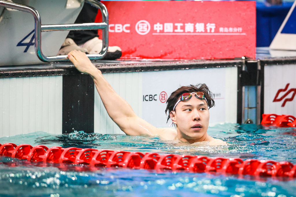 专访｜覃海洋：山高万仞，只登一步