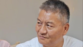 58歲梁實(shí)將參加第29次高考：希望上個(gè)好一點(diǎn)的二本