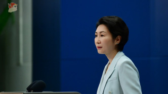 美国决定将吊销中国学生签证，外交部：歧视性做法戳穿所谓“自由开放”谎言