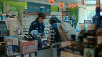 她退圈7年，一回归还是华语顶流