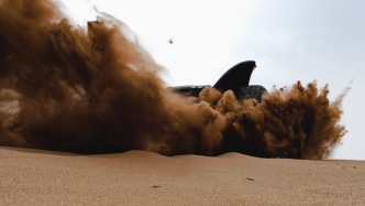 環(huán)塔日記｜為了一個鏡頭，賭上了我的相機