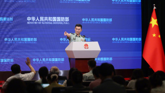 现场观察·国防部记者会｜中国航母动态备受瞩目，“香会”关注度升温