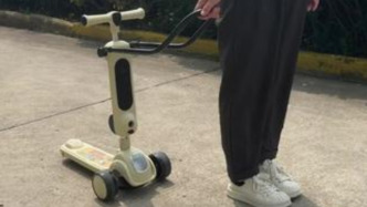 “四合一”儿童滑板车值得买吗？30件样品12件不符标准