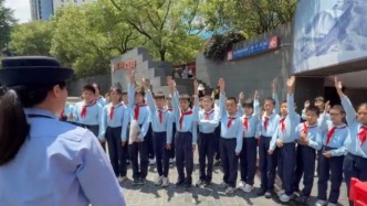 賡續(xù)榮光，傳承五卅精神！上海黃浦警方攜手師生，共同紀念五卅運動100周年