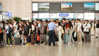 全國鐵路預計今日發送1780萬人次，計劃加開列車1029列