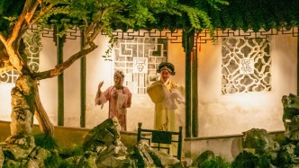 新造古鎮(zhèn)丨卷了二十多年的古鎮(zhèn)夜游，華燈初上可不止劃個船
