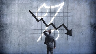 低利率困局：為什么貸款便宜了，企業(yè)融資反而更謹(jǐn)慎？