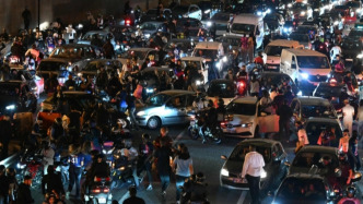 “大巴黎”歐冠奪冠引發法國多地騷亂，559人被捕兩人死亡