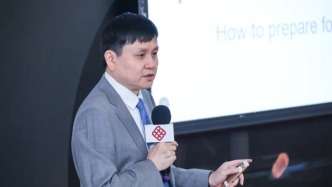 張文宏受聘為香港理工大學榮譽教授