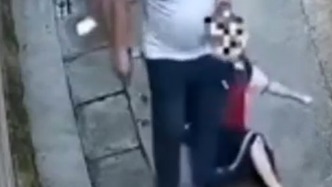 男子酒后拖拽女童進小巷，湖南婁底警方：已被拘留，將追究其刑責