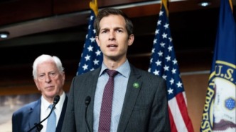 美議員：美國學生各科成績遠不如中國學生，少操心中國多關心自己吧