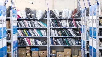 端午假期，全国邮政快递业揽收快递包裹超15亿件