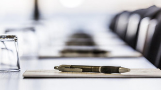 人事時間｜政府一把手的代理機制