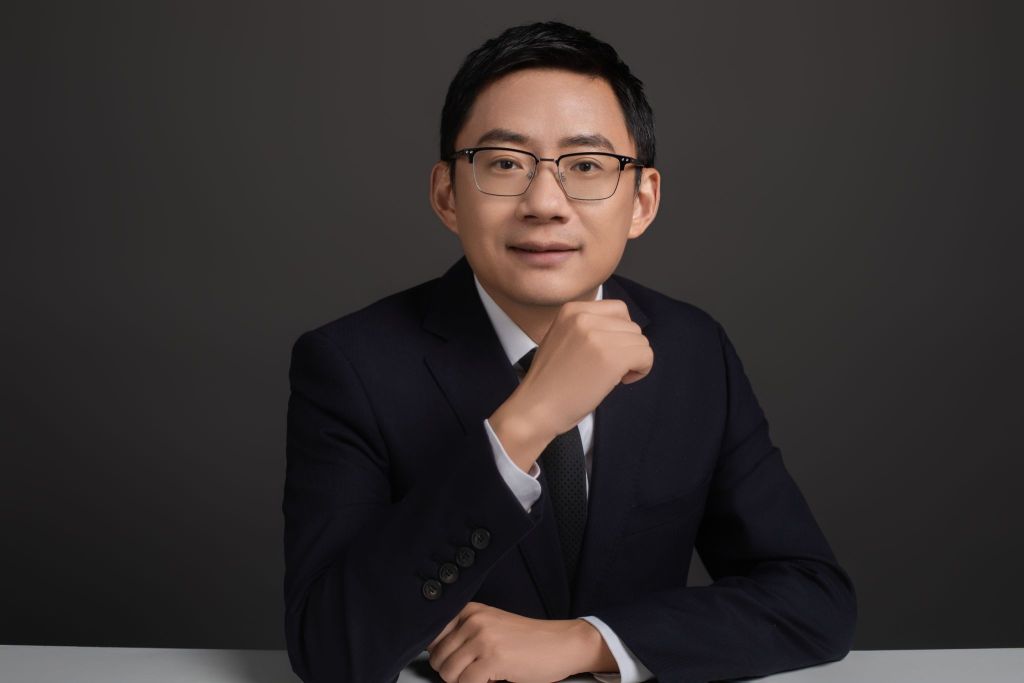 刘维加盟同济大学任长聘教授，此前在上海交大任副教授