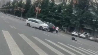 寶雞警方通報“社區女書記開車故意撞人”：已刑拘