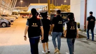香港恒生銀行搶劫案嫌犯落網(wǎng)，警方：案發(fā)后回家更衣潛逃至深圳