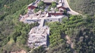 太山景区通报建筑物局部坍塌：不属于文物，无人员受伤