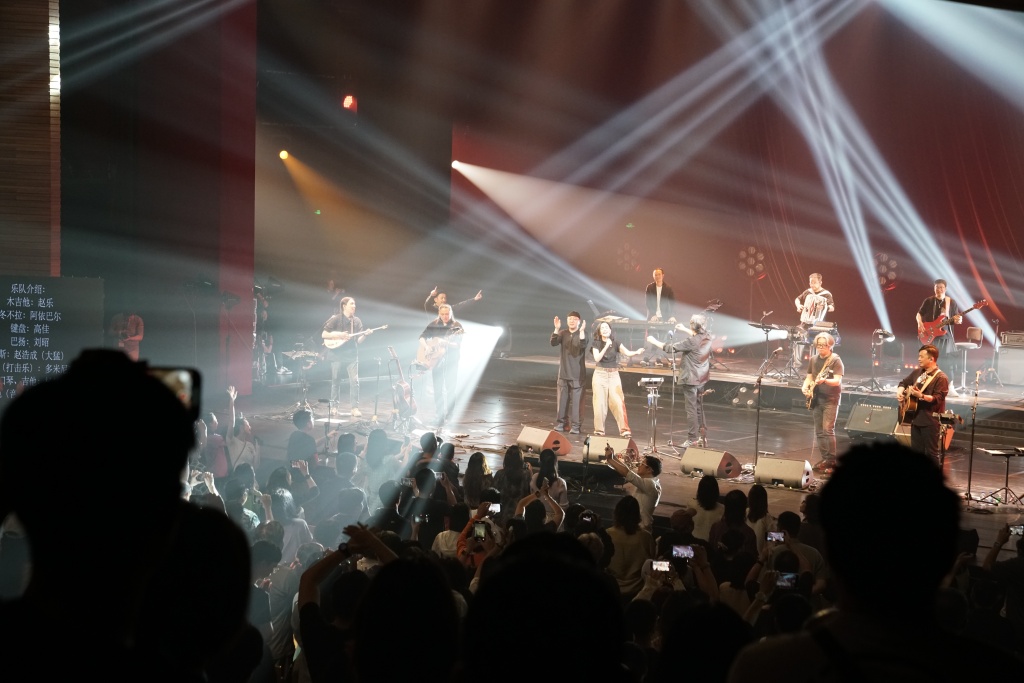 resize,w 1024