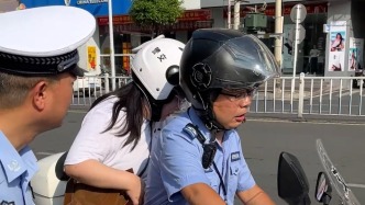 有“警”無險，交警駕車帶家長取回考生忘帶的證件