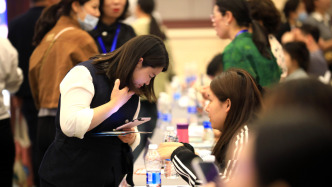 諶貽琴在江蘇調(diào)研時(shí)強(qiáng)調(diào)：著力擴(kuò)容量、優(yōu)結(jié)構(gòu)，全力促進(jìn)高質(zhì)量充分就業(yè)