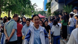 北京高考英語作文題出爐，考生：不難，今年“李華”要寫倡議