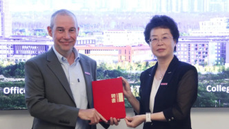 国际知名昆虫生态学家杰森·查普曼全职加盟南京农业大学