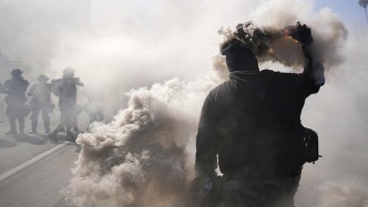 观察｜绕过州长派遣国民卫队进驻洛杉矶，特朗普在宪政边界的又一次试探？
