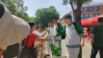 北京高考進(jìn)入第三天，考生：物理試題“又簡(jiǎn)單又難”