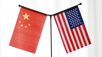 人民日?qǐng)?bào)鐘聲：中美經(jīng)貿(mào)關(guān)系優(yōu)勢互補(bǔ)、共生共贏