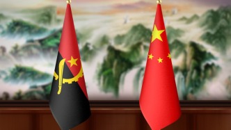 中華人民共和國政府和安哥拉共和國政府聯合新聞公報