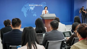 “歼-10C”揭示两岸军力悬殊，国台办：“以武拒统”是自寻绝路