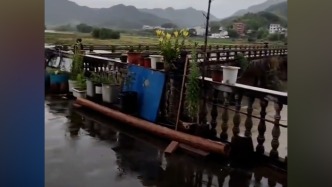 衢州一女子被洪水冲走失联，乡政府：仍在搜救