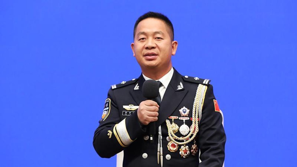 移民管理警察彭明有：在帕米尔高原书写“铁心向党，铁肩担当”的忠诚史诗