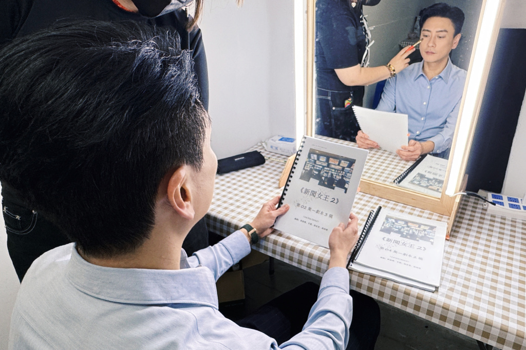 TVB要重拍《笑傲江湖》,《新闻女王2》佘诗曼创业自媒体 第3张 TVB要重拍《笑傲江湖》,《新闻女王2》佘诗曼创业自媒体 第3张