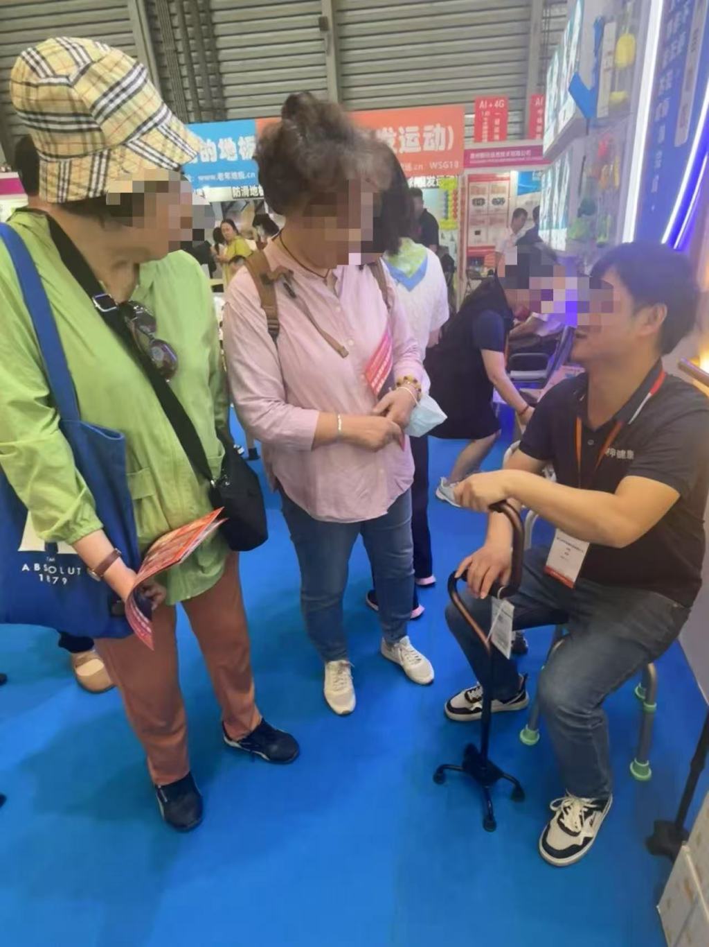 见微知沪｜从老博会之人气，看沪上养老的机遇和挑战