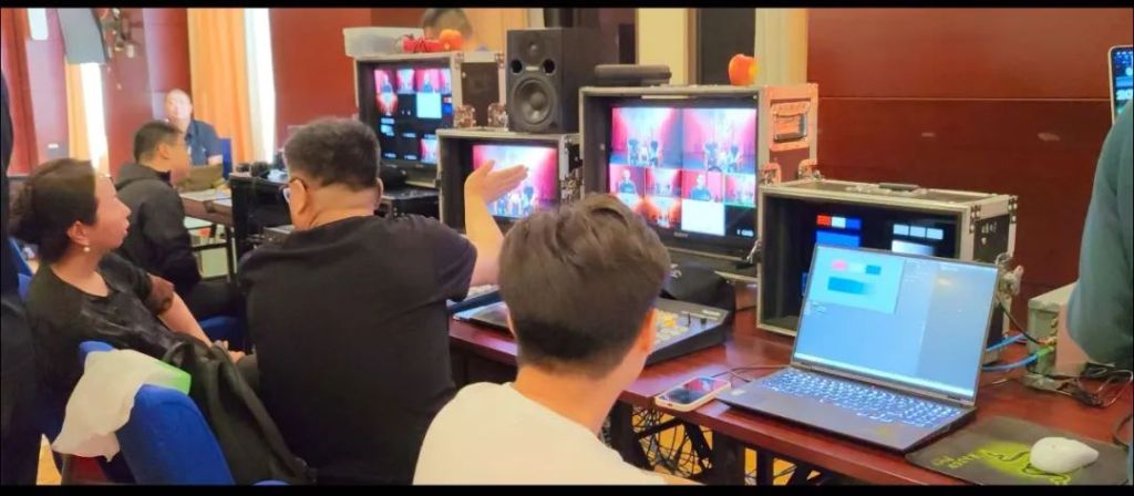 北京人艺建院73周年八小时不间断直播，回馈观众的陪伴支持 第10张