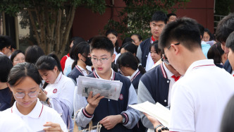 黄玉峰点评上海中考作文：考生都有话好说，审题上没有障碍还能拉开距离