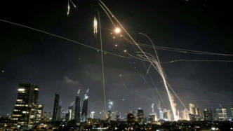 技术派｜伊朗导弹密集打击以色列，高超声速导弹表现令人瞩目