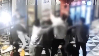 嫌菜品不好3名男子酒后鬧事毆打服務員，被湖北武穴警方刑拘