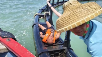 臺風(fēng)天被卷入大海，游客父子從海南漂流26小時到廣東獲救