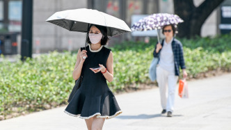 魔都眼｜35.2℃，上海迎來今年首個高溫日