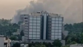 以軍襲擊伊朗國家電視臺大樓，已致2人死亡