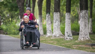 如何激活銀發經濟？需制度保障、優化供給和養老金融多點發力